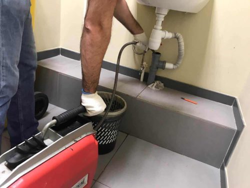 Механическая прочистка труб