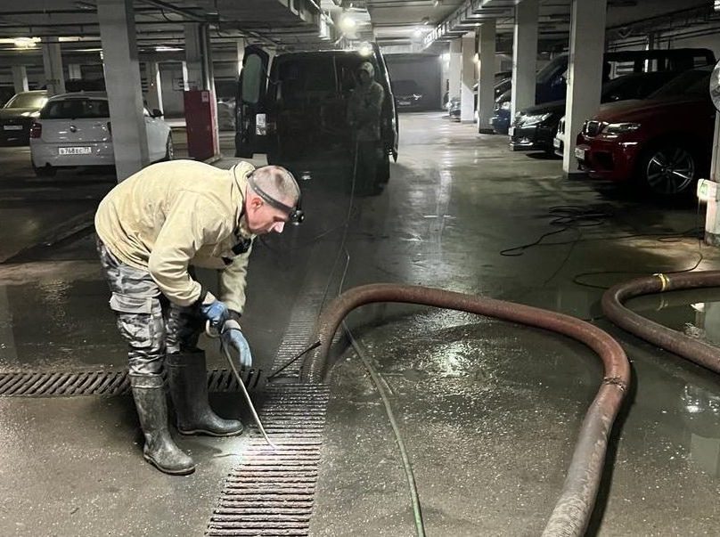 промывка приямком в подземном паркинге
