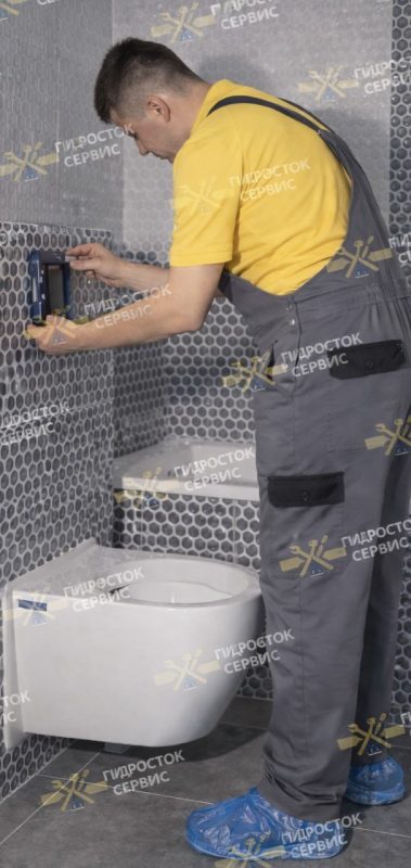 Подвесной инсталляционный туалет